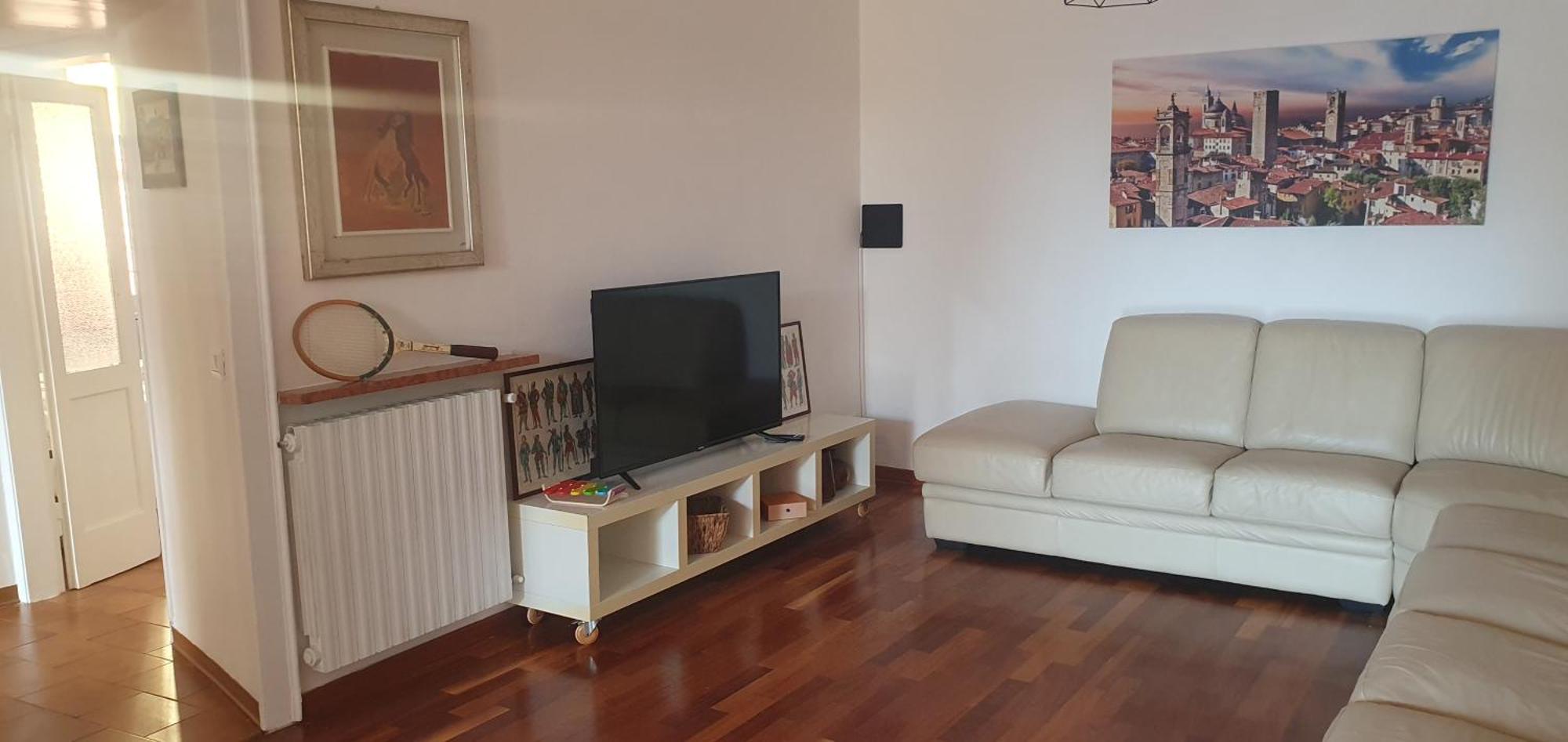 Ice Alley Home Citta Alta Бергамо Екстериор снимка